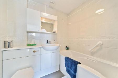 17295_4a5e48fb-faa5-4291-9e6d-7c6f3ec489dd_IMG_19_