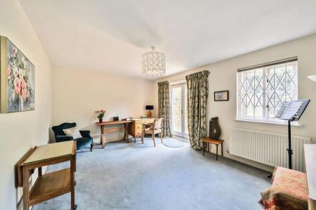 17295_4a5e48fb-faa5-4291-9e6d-7c6f3ec489dd_IMG_14_