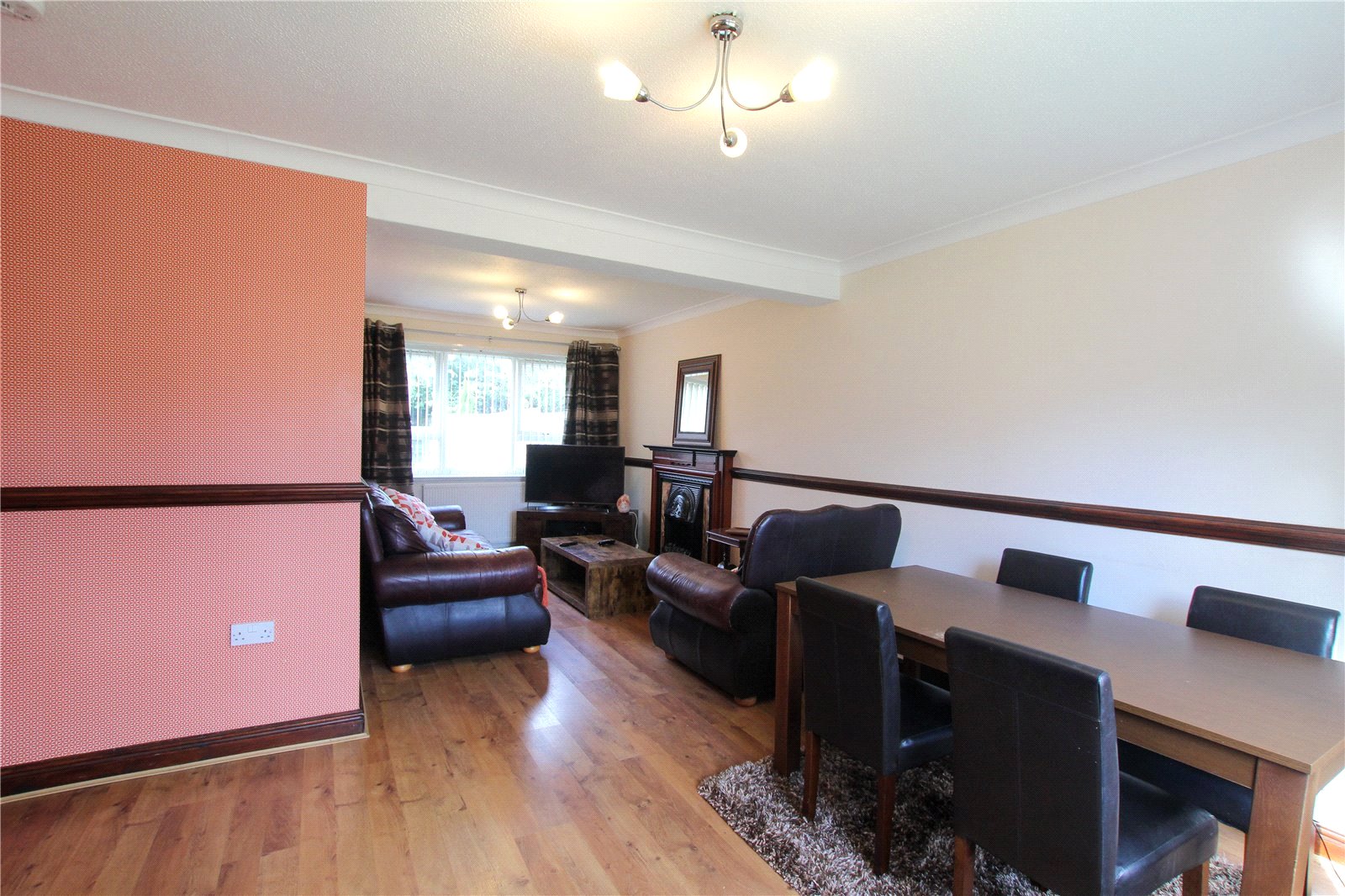 3 bedroom Terraced House for sale in Cheadle