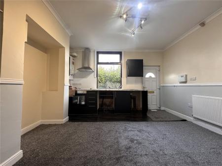 Kitchen/Living Room