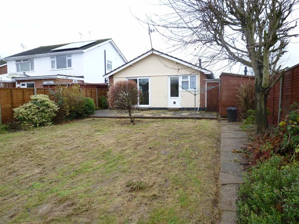 3 bedroom Detached Bungalow for rent in Wickford