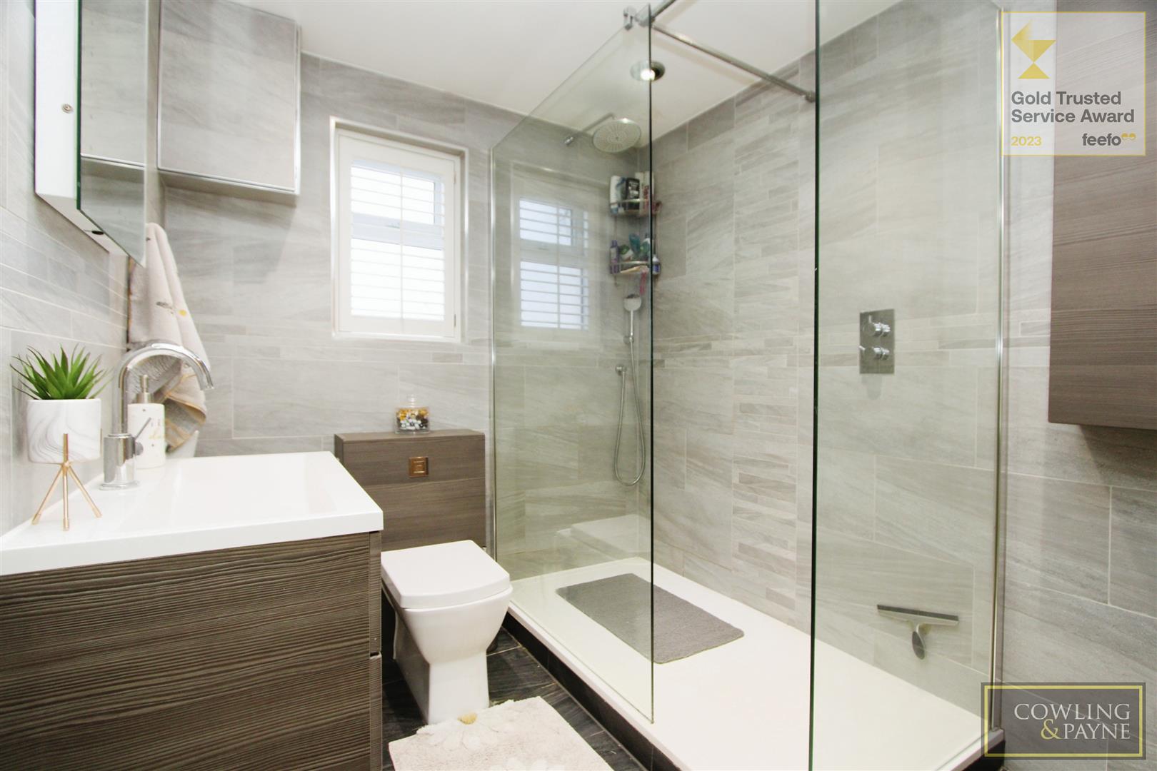 2 bedroom SemiDetached Bungalow for sale in Wickford