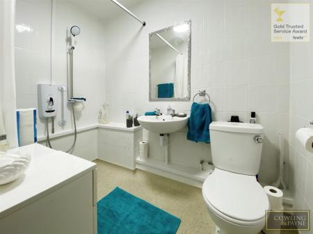 Shower Room/WC