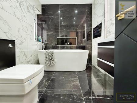 MODERN BATHROOM