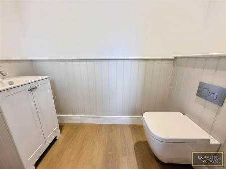 Ground Floor Wc