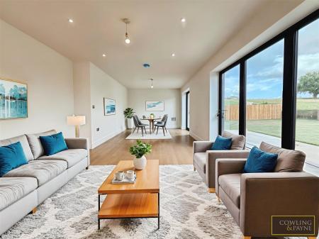 Staged Photo - Lounge/Diner
