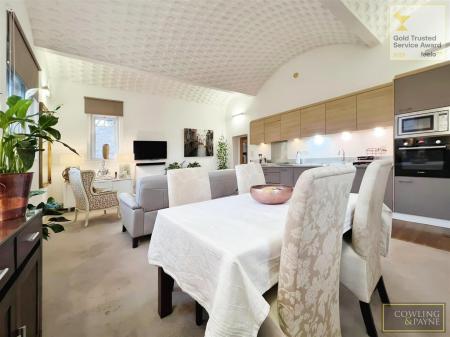 Dining/Living Room/Kitchen Area