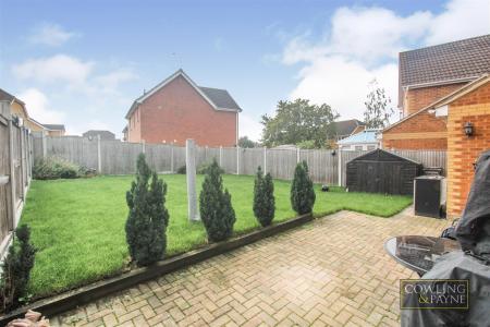 Rear Patio & Garden