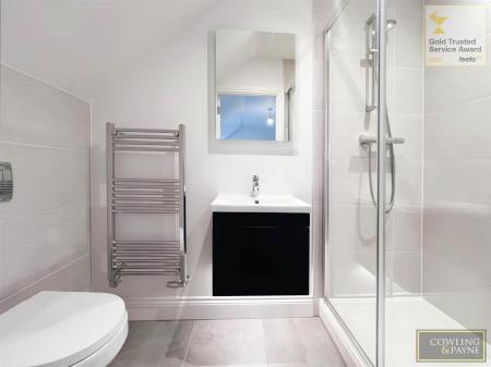 En Suite Shower Room