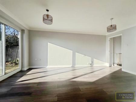 Living Room / Dining Room