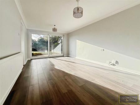 Living Room / Dining Room