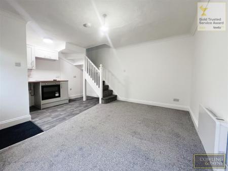 Living Room / Kitchen