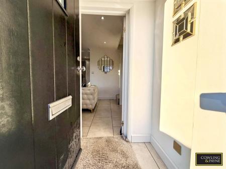 WhatsApp Image 2026-01-05 at 10.31.05 (5).jpg