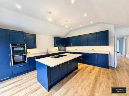 WhatsApp Image 2026-01-22 at 13.09.57 (1).jpg