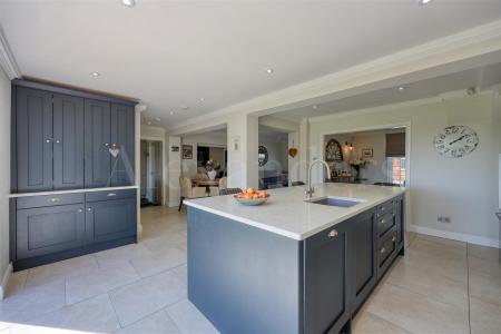 Open-Plan Living Kitchen