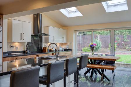 Open-Plan Living Kitchen