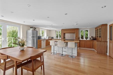 Kitchen Breakfast Room