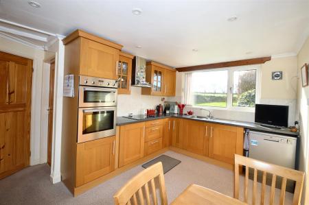 House Kitchen Breakfast Room