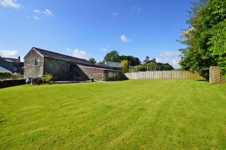 Barn Rear Garden