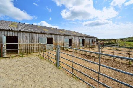 Stable Outside Pens