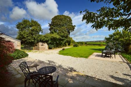 Cedar Lodge Garden