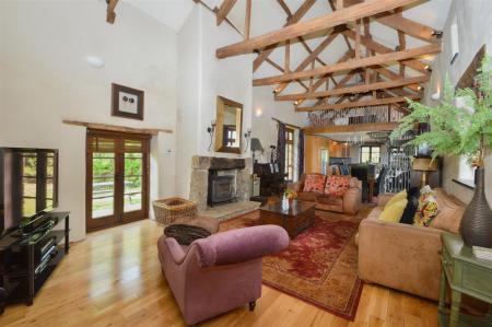 Sitting/Dining Room