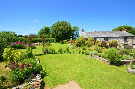 The House Garden