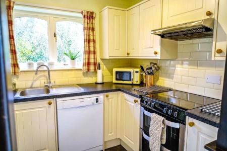 Cottage Kitchen
