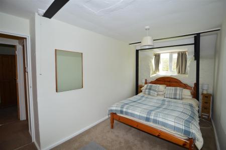 Kingfisher Bedroom 1