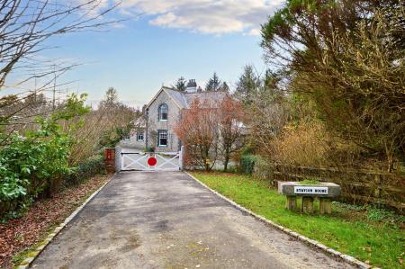 Entrance Drive