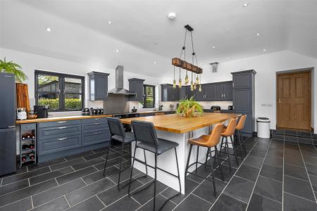 Kitchen Breakfast Room