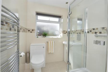 Family Shower Room