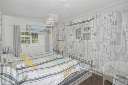 Primrose Bedroom 2