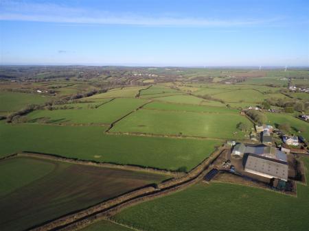 4 bedroom Farm House for sale in Launceston Cornwall