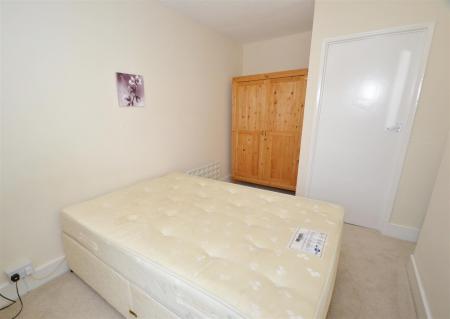 Bedroom 2.JPG