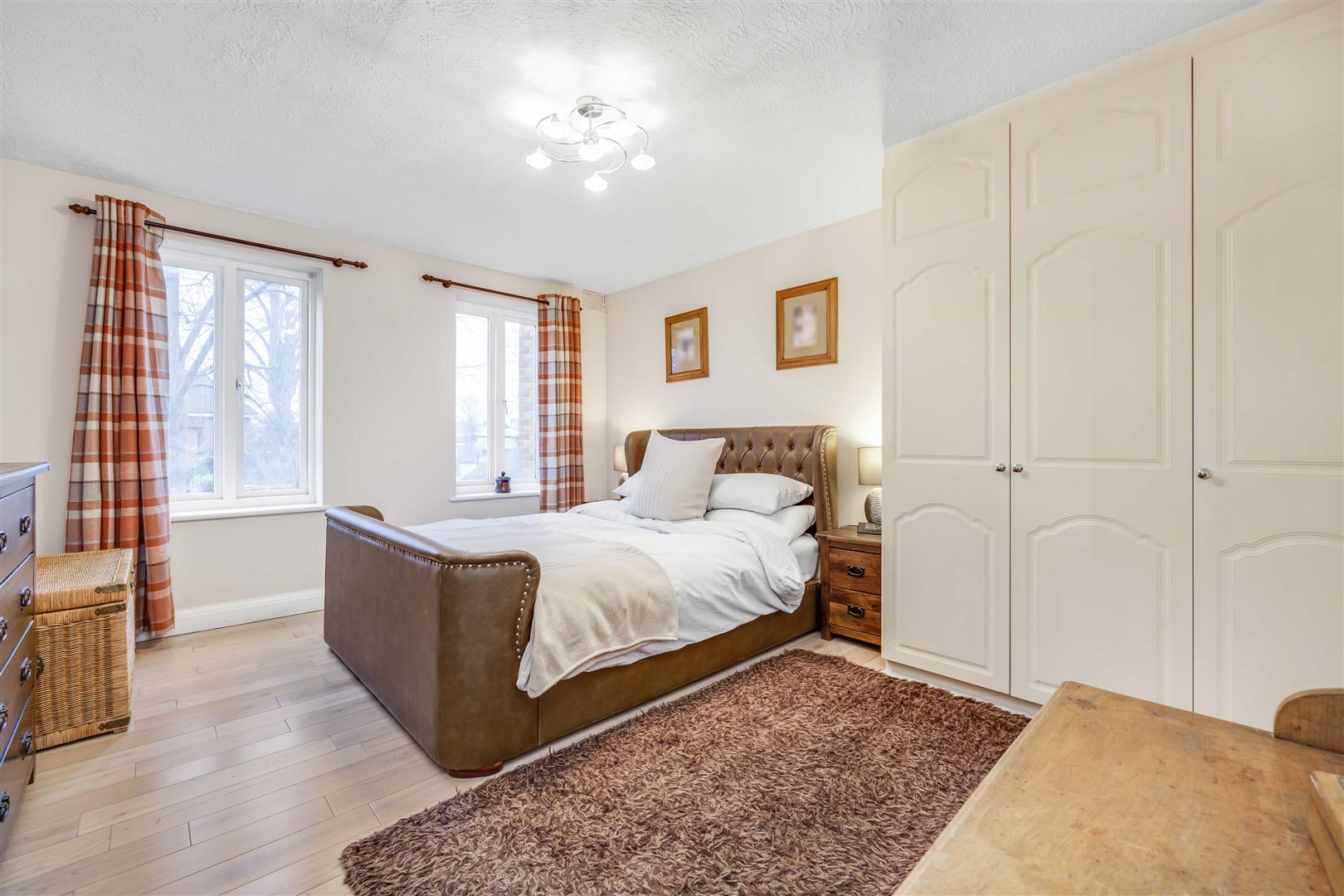 2 bedroom Flat for sale in Wimbledon