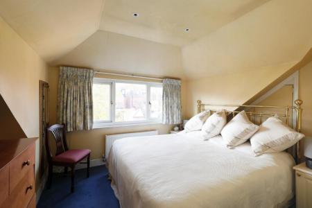 Dora Rd 131 - Top Bed.jpg
