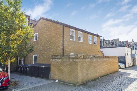 _Cinnamon_Apart__Hamilton_Rd__Wimbledon_SW19-2.jpg