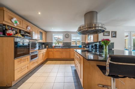 Kitchen 3