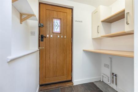 825A3060-HDR.jpg