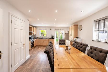Kitchen/Breakfast/Family Room