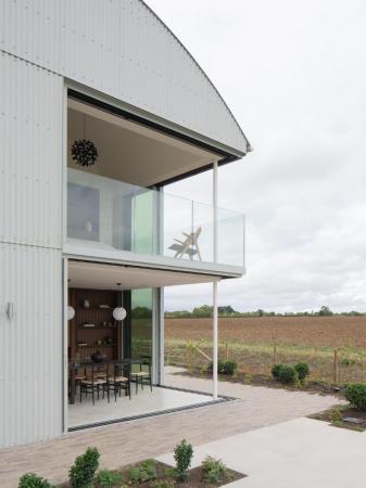 Eastfield Barn External Details