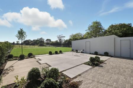 Halfyard Barn Garden