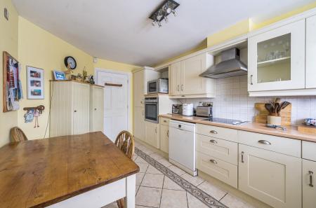 1363104-20-68e547...