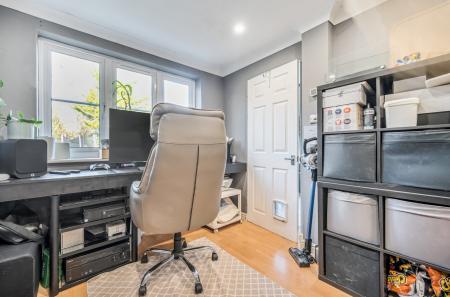 1388775-10-693975...