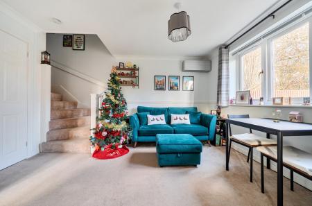 1387273-12-693983...