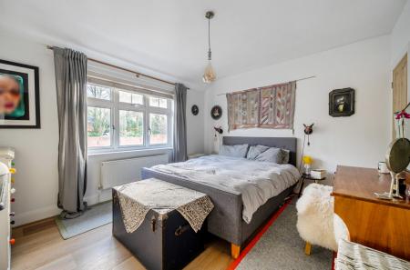 1402004-29-696f5e...