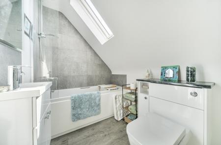 1344816-10-68b038...