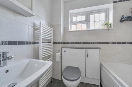 1363121-9-68e7d17...