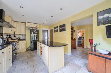 1356475-18-6909fa...